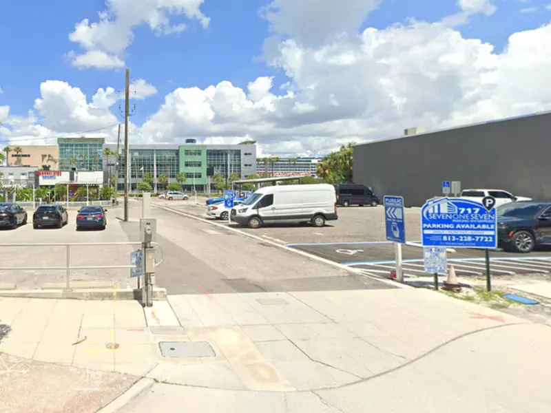 Parking at Lot L57