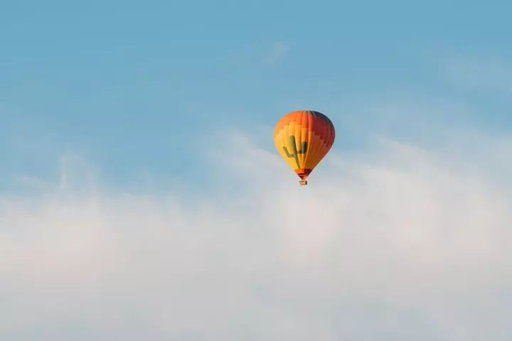 Tucson Morning Hot Air Balloon Ride with Bubbly + Breakfast