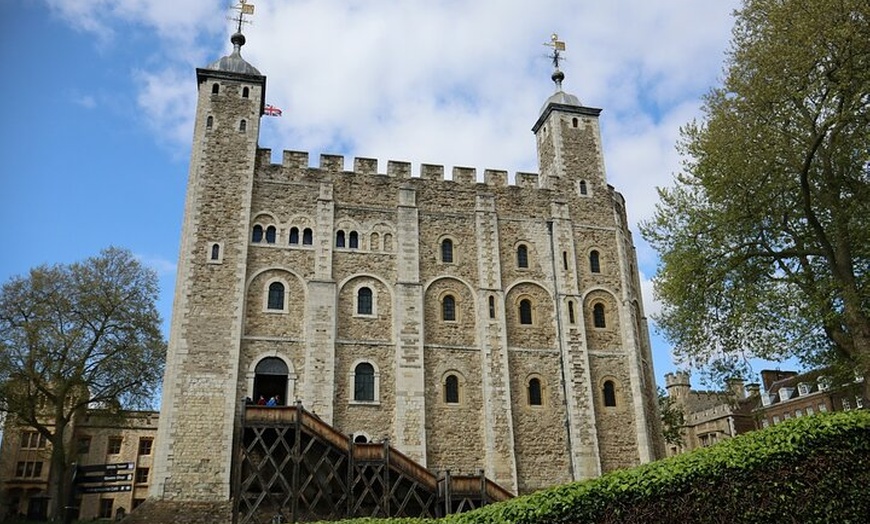 Image 4: The London Old City Iconic Walking Tour