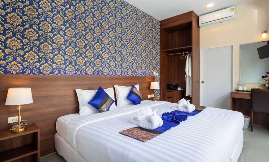 Image 189: ✈ POŁUDNIOWA TAJLANDIA | Phuket - The Thames Pool Access Resort 4* ...
