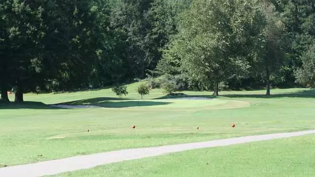 Online Booking - Round of Golf at Lenoir Golf Club