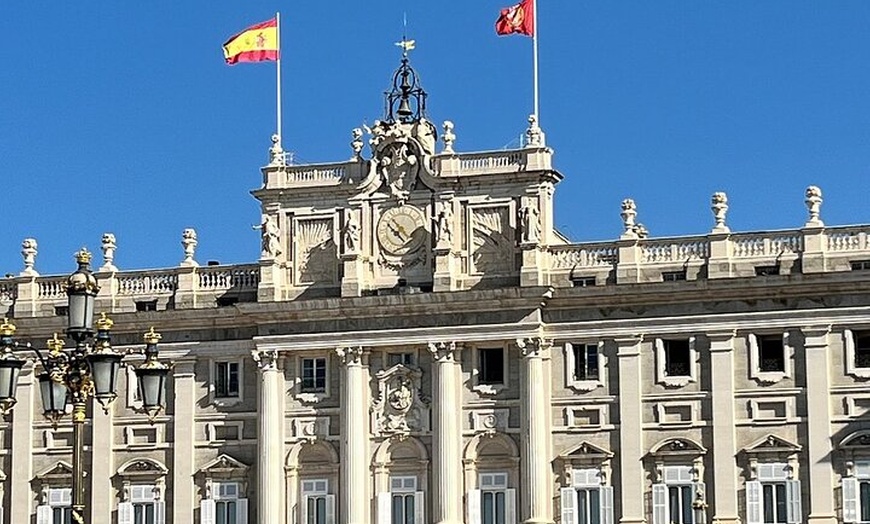 Image 32: Visita guiada a pie por la Ciudad Vieja de Madrid Semiprivada 12ppl...