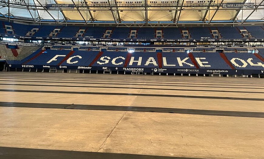 Image 2: Volkswagen T2 Bulli Tour zur Schalke Arena mit Führung