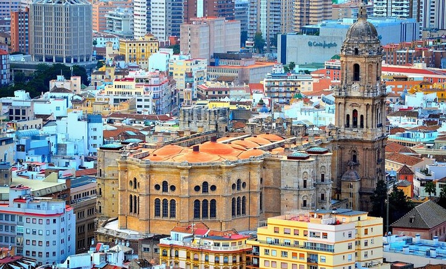 Image 8: Tour privado a pie por la historia de Málaga