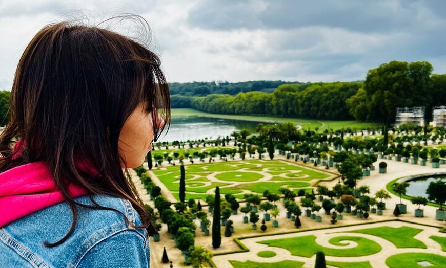 Image 8: Visite de Versailles en petit groupe au départ des jardins du châte...