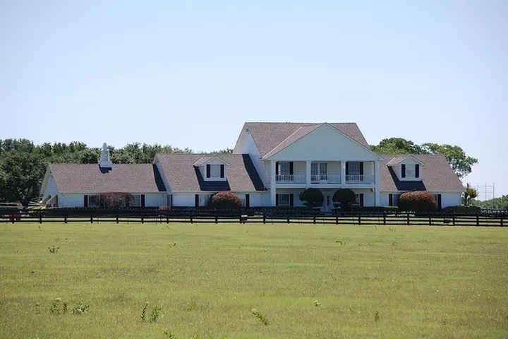 Combination Southfork Ranch and Dallas/JFK Highlights Tour