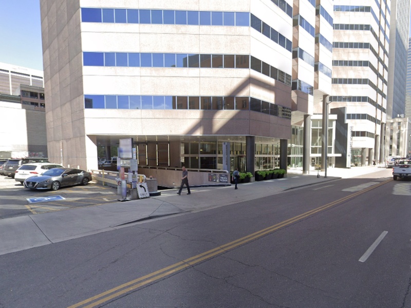 Parking at Dominion Towers Garage