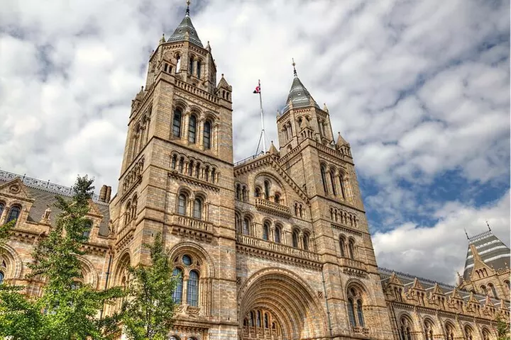 London Natural History Museum Audio Tour + Skip Queue Free Ticket - Primary Image