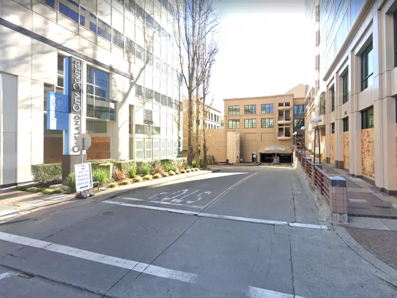 Parking at Oakland City Center Garage