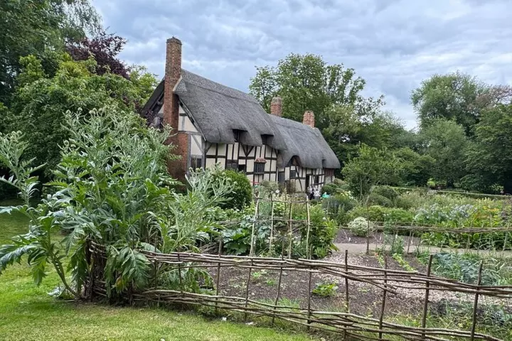 William Shakespeare's Stratford-upon-Avon Day Trip from London - Primary Image