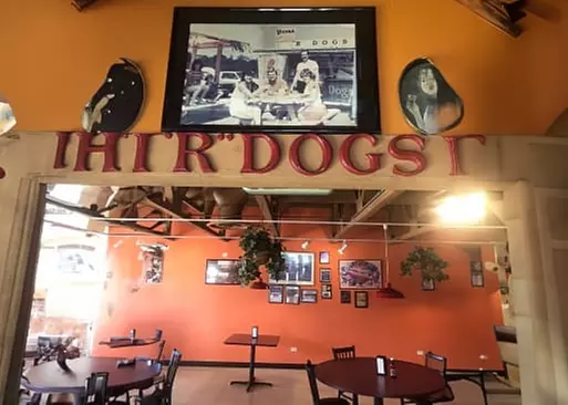5% Cash Back at R-Dogs