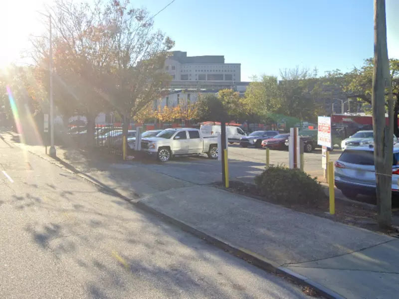 Parking at Lot 40457 - Primary Image