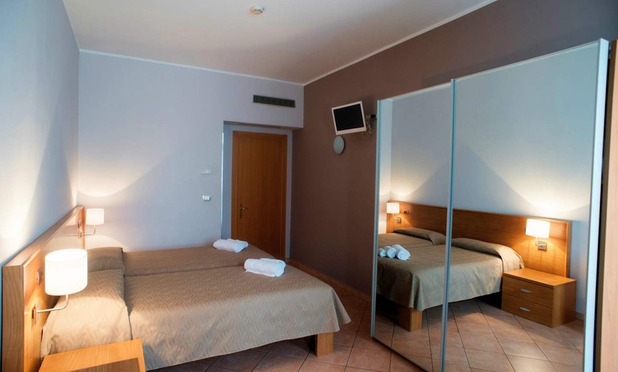 Image 4: ✈ ITALIA | Torino - Hotel Miramonti 3* - Centro città