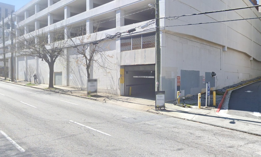 Image 2: Parking at 90 Ellis St. NE. Garage