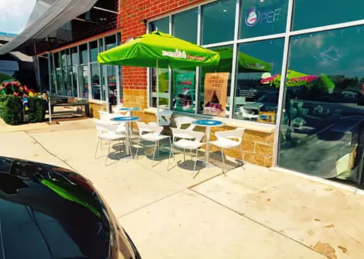 5% Cash Back at Menchie's Frozen Yogurt - Hal...