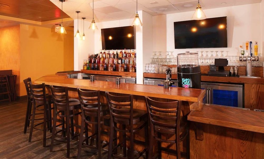 Image 13: ✈ FLORIDA | Buena Vista meer - Red Lion Orlando Lake Buena Vista So...