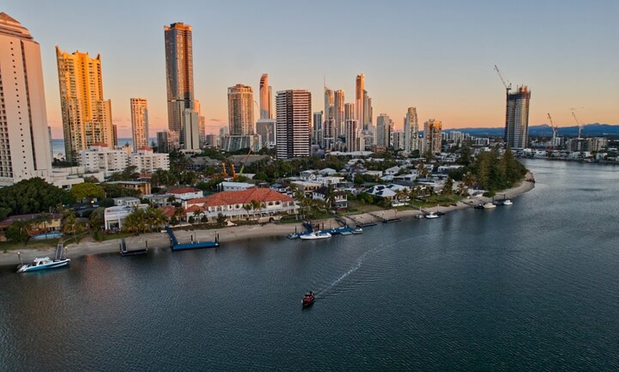 Image 11: Private, luxury Gold Coast Gondola cruise with cheese & wine