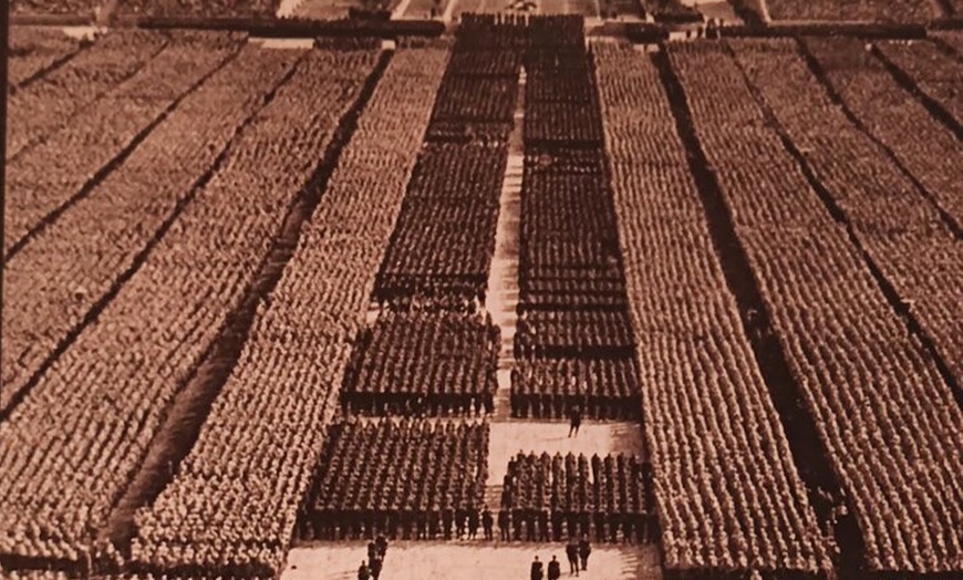 Image 4: Nürnberg VIP Tour zu den NAZI Monumenten + Nürnberger Prozesse