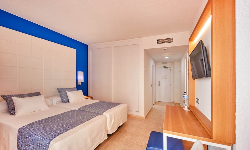 Image 59: ✈ COSTA DEL SOL | Torremolinos - Ibersol Torremolinos Beach 4*, 3 n...