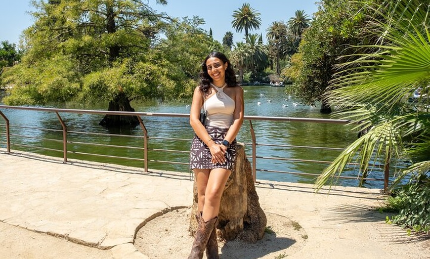 Image 9: Barcelona: Sesión de fotos privada en Ciutadella Park con Ami