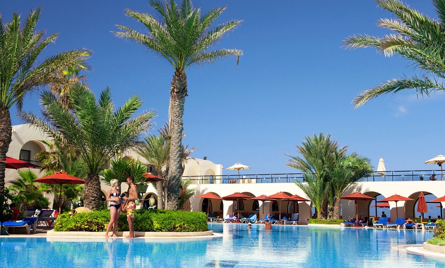 Image 3: ✈ TUNISIA | Djerba - Sentido Djerba Beach 4* - Swimming Pools