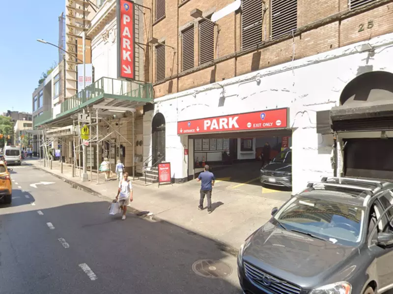 Parking at iPark - 259 West 47th Street Parking Corp. Garage