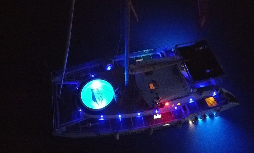 Image 10: Torrevieja Sunset Experience con Adelmar Catamarans and Boats