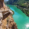 Image 3: Tour a pie por la garganta del Caminito del Rey