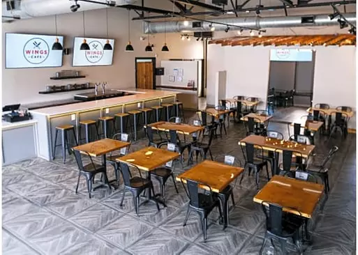 5% Cash Back at Wings Cafe Westport