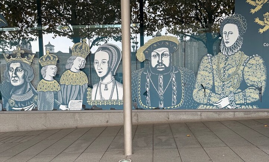 Image 2: The Tower of London - Small Group Tour with a Local Expert