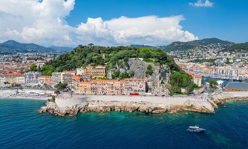 Image 1: Balade panoramique privée de 2 heures à Nice France