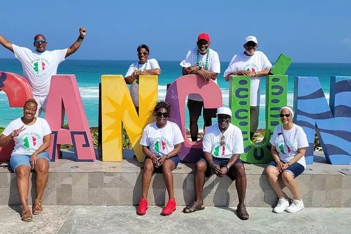 Cancun City Shopping and Local Food Tour Private Experience
