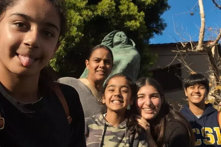 Santa Barbara Scavenger Hunt Walking Activity - Primary Image