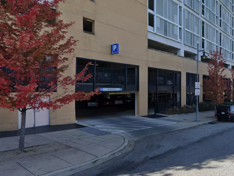 Parking at Ashland Garage