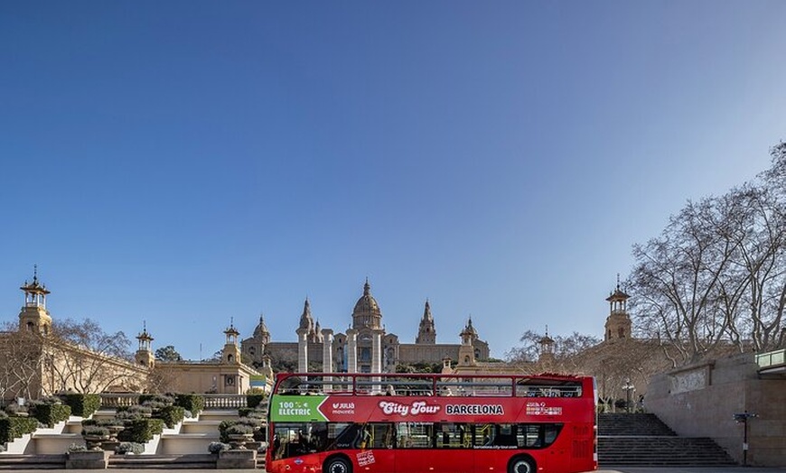 Image 11: Barcelona City Hop On Hop Off y FC Barcelona Immersive Tour