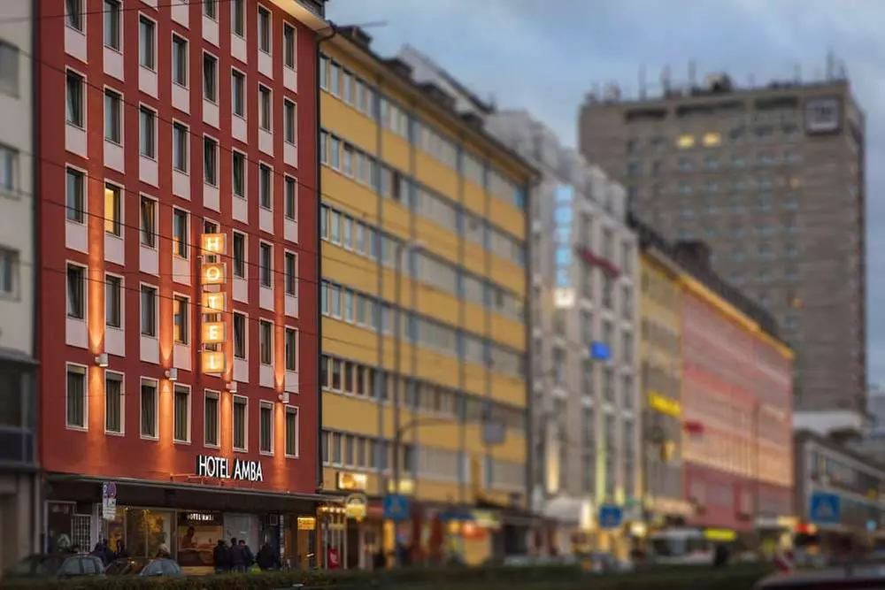 ✈ DEUTSCHLAND | München - Hotel Amba 3*, 2 Nächte - City Trip