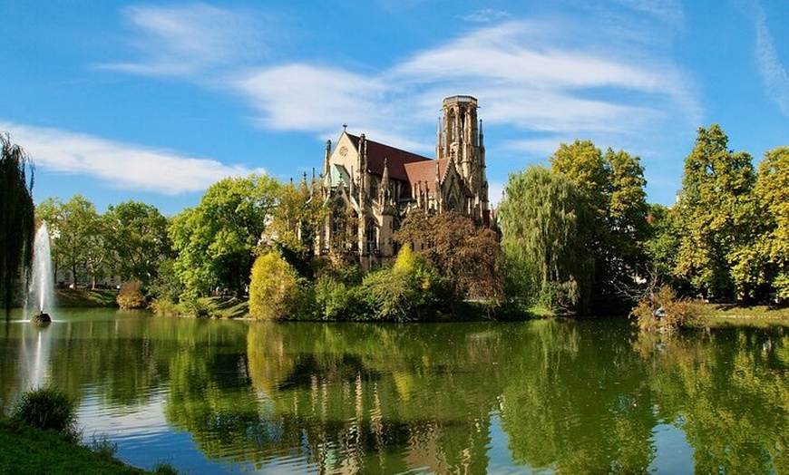 Image 6: Private Stuttgart 12-stündige Tour ab München mit kostenloser Fotog...