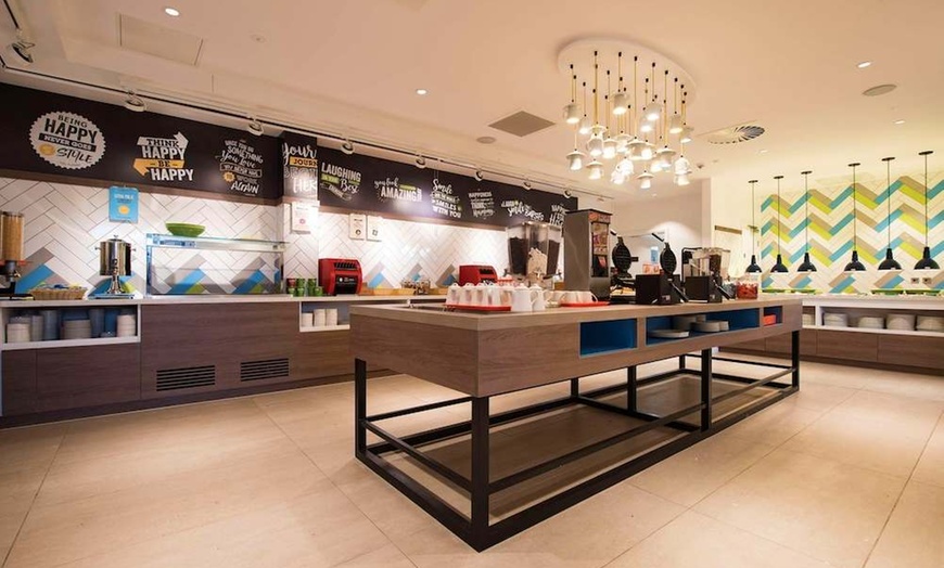 Image 27: ✈ SCHOTLAND | Edinburgh - Hampton by Hilton Edinburgh West End 3*, ...