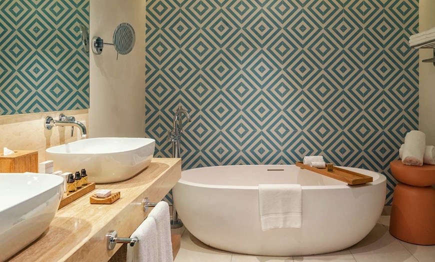 Image 7: ✈ MEXIQUE | Cancun - Hilton Cancun Mar Caribe All-Inclusive Resort ...