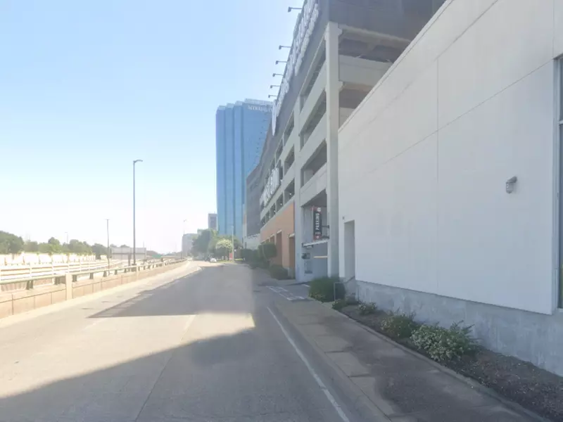 Parking at Mockingbird Station Garage