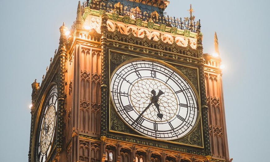 Image 3: Westminster Abbey Tour & Top London Sights with Blue Badge Guide