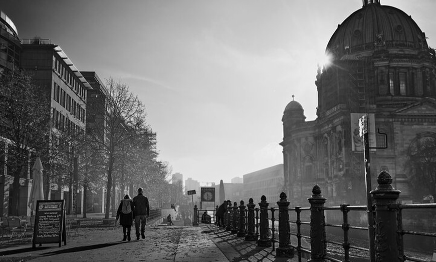 Image 3: Berlin Exklusive private 3-stündige geführte Wanderung