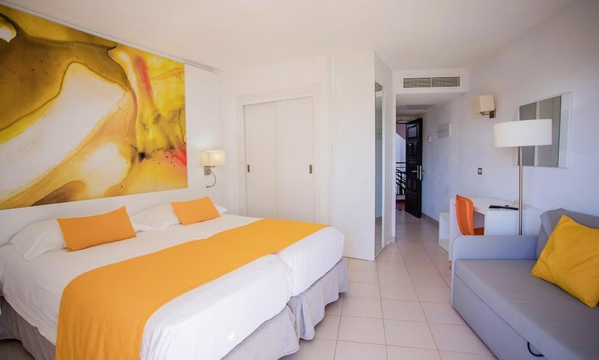 Image 85: ✈ GRAN CANARIA | Playa del Ingles - Hotel Servatur Waikiki 3* - Śni...