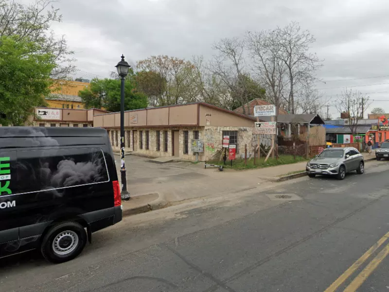 Parking at East 6th Lot - P3059