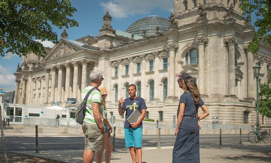 Image 23: Rundgang Die letzten Tage des Zweiten Weltkrieges durch Berlin