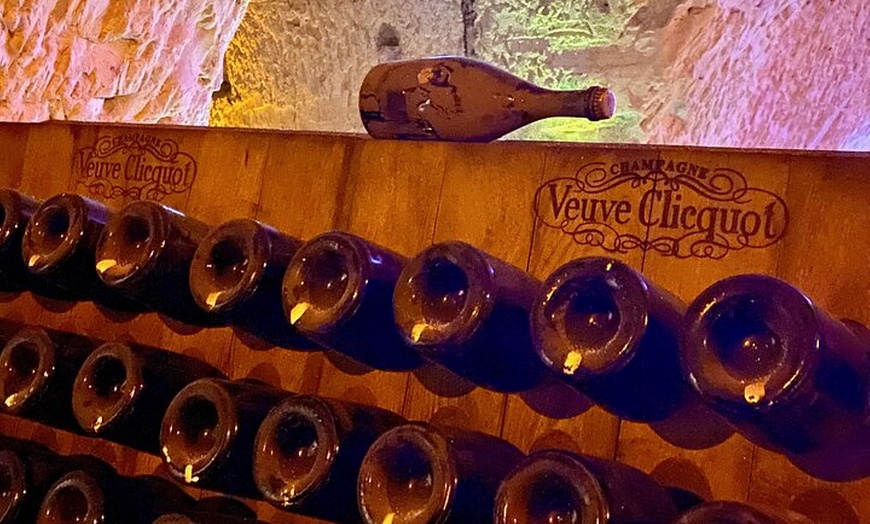 Image 6: DeLuxe DOM PERIGNON Veuve Clicquot Dégustations Déjeuner Michelin