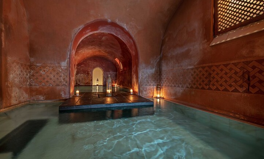 Image 6: Midra 30, Kessa tradicional y masaje en Hammam Al Ándalus.