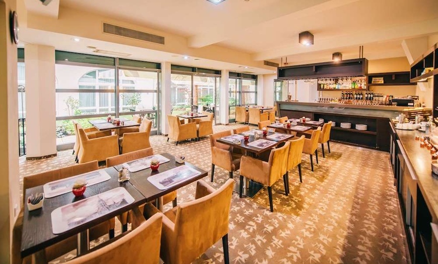 Image 28: ✈ HUNGARY | Budapest - Buda Castle Fashion Hotel 4*, 2 nights - Cit...