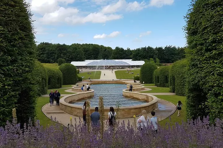 Edinburgh: Holy Island, Alnwick Castle & Kingdom of Northumbria