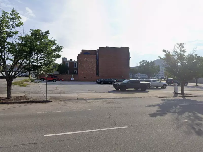Parking at Lot 112 - 3rd & Cary St.